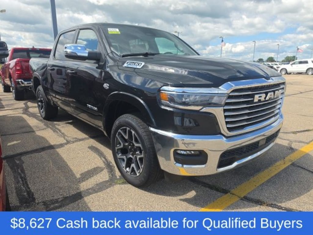 New 2026 Ram 1500 LARAMIE CREW CAB 4X4 5'7 BOX Pickup