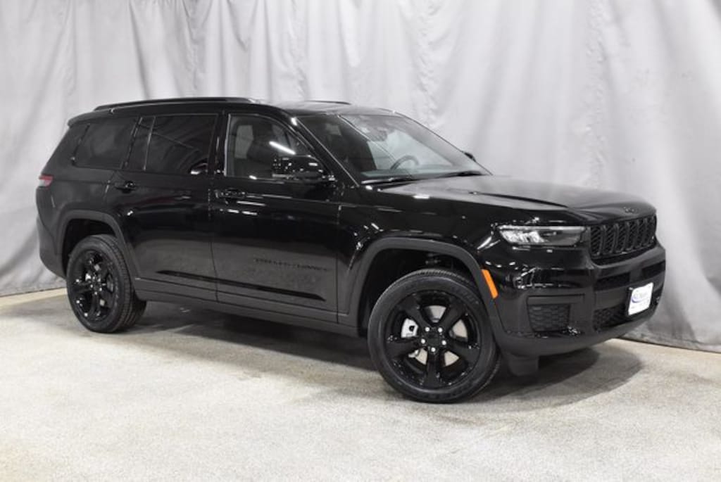 New 2025 Jeep Grand Cherokee L ALTITUDE X 4X4 Sport Utility