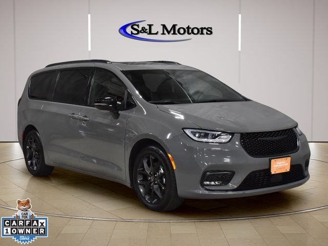 2025 Chrysler Pacifica