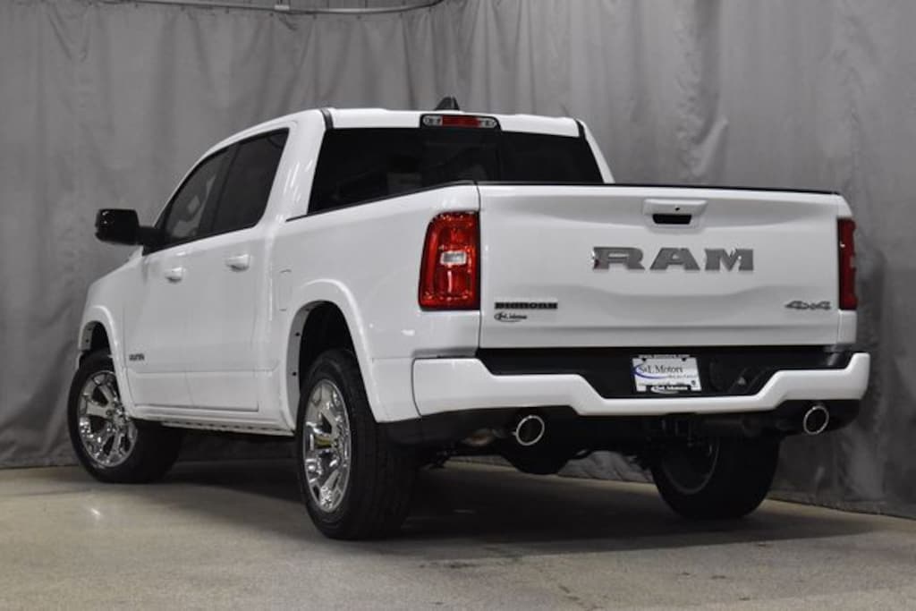 New 2026 Ram 1500 BIG HORN CREW CAB 4X4 5'7 BOX Pickup