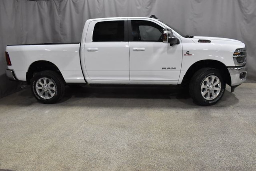 New 2026 Ram 2500 LARAMIE CREW CAB 4X4 6'4 BOX Pickup