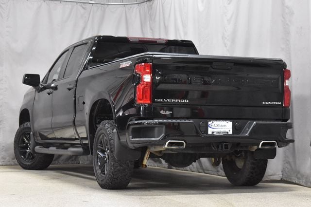 Used 2021 Chevrolet Silverado 1500 Custom Trail Boss with VIN 1GCPYCEF1MZ293902 for sale in Pulaski, WI