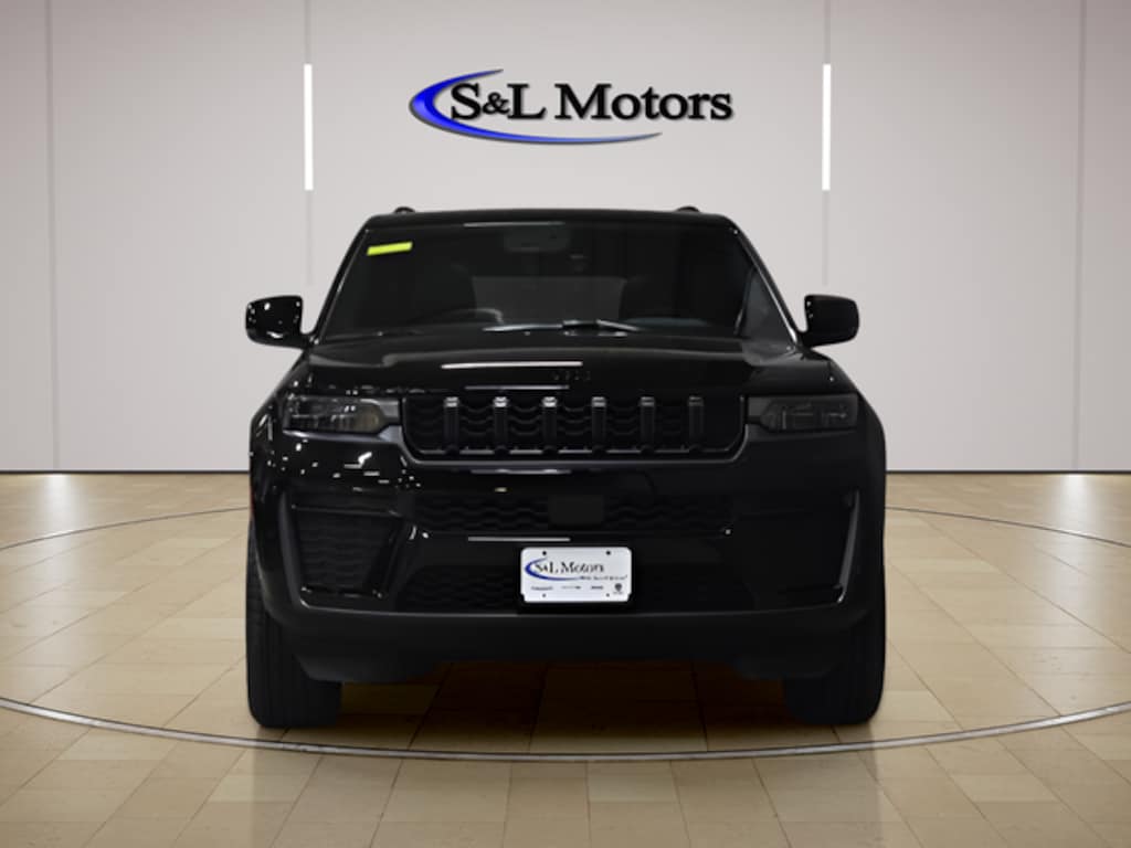 New 2026 Jeep Grand Cherokee LAREDO ALTITUDE 4X4 Sport Utility