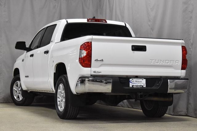 Used 2021 Toyota Tundra SR5 with VIN 5TFDY5F14MX999551 for sale in Pulaski, WI