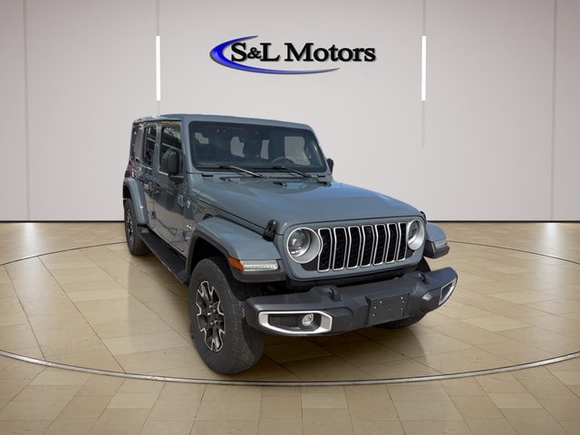 2024 Jeep Wrangler Sahara's photo