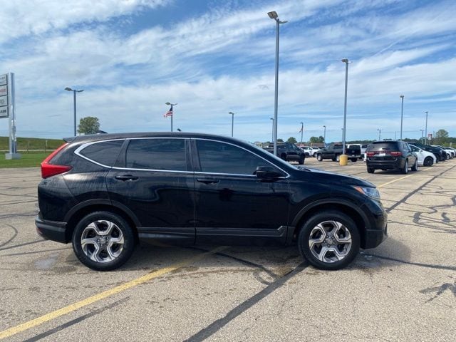 Used 2018 Honda CR-V EX with VIN 7FARW2H51JE097637 for sale in Pulaski, WI