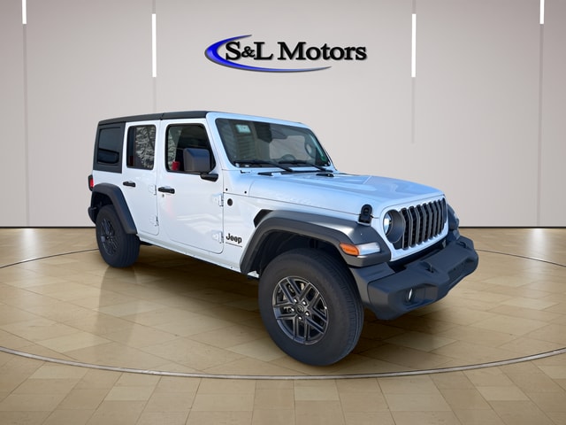 2025 Jeep Wrangler Sport S's photo