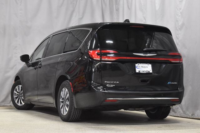 Certified 2023 Chrysler Pacifica Hybrid Touring L with VIN 2C4RC1L79PR618267 for sale in Pulaski, WI
