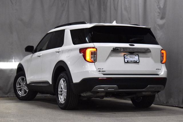 Used 2022 Ford Explorer XLT with VIN 1FMSK8DH6NGA97006 for sale in Pulaski, WI