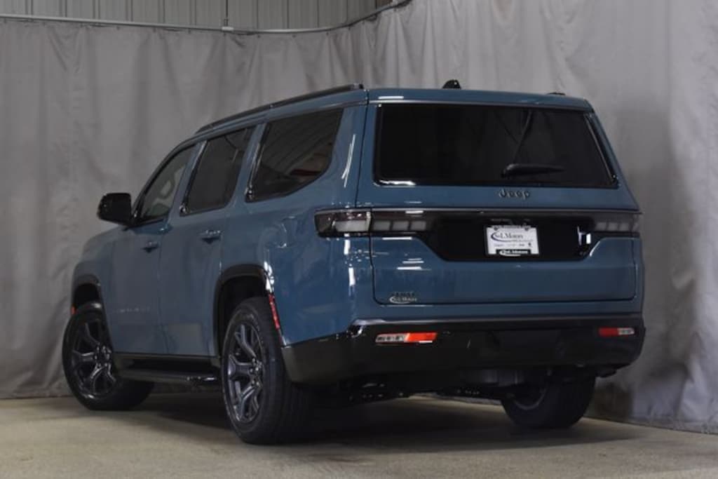 New 2026 Jeep Grand Wagoneer LIMITED ALTITUDE 4X4 Sport Utility