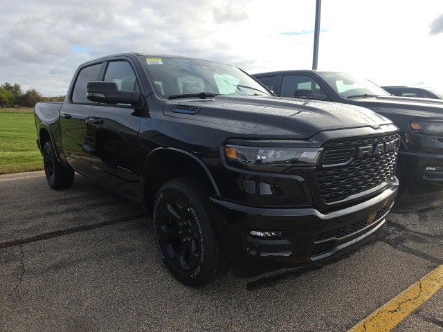 2027 Ram 1500 BIG HORN CREW CAB 4X4 5'7 BOX Pickup