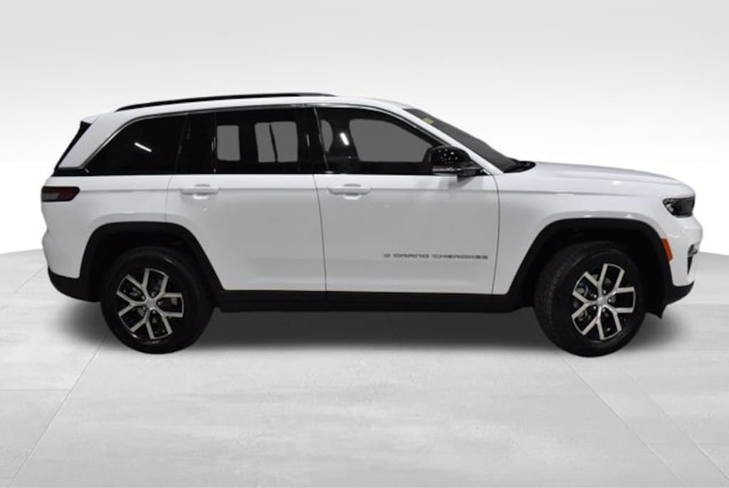 New 2025 Jeep Grand Cherokee LIMITED 4X4 Sport Utility