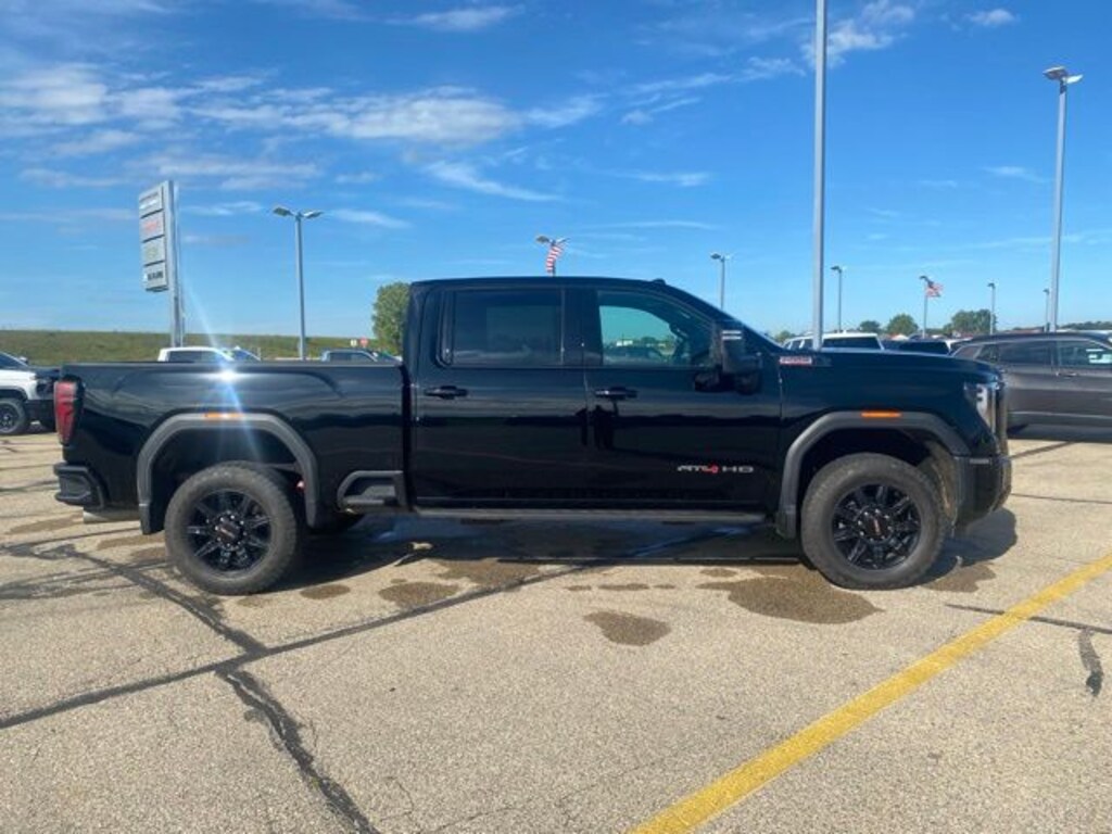 Used 2024 GMC Sierra 2500HD AT4 Crew Cab