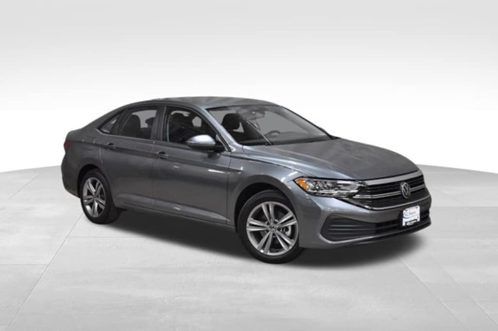 Used 2024 Volkswagen Jetta 1.5T SE Sedan