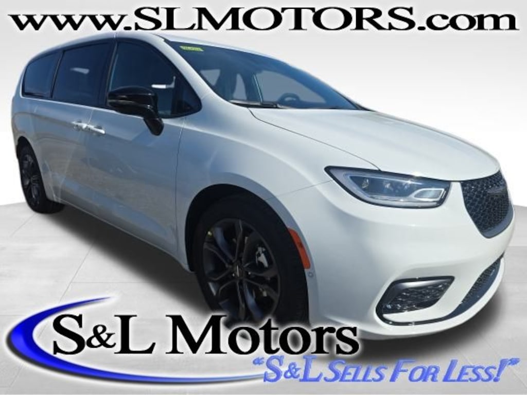 New 2026 Chrysler Pacifica SELECT Passenger Van