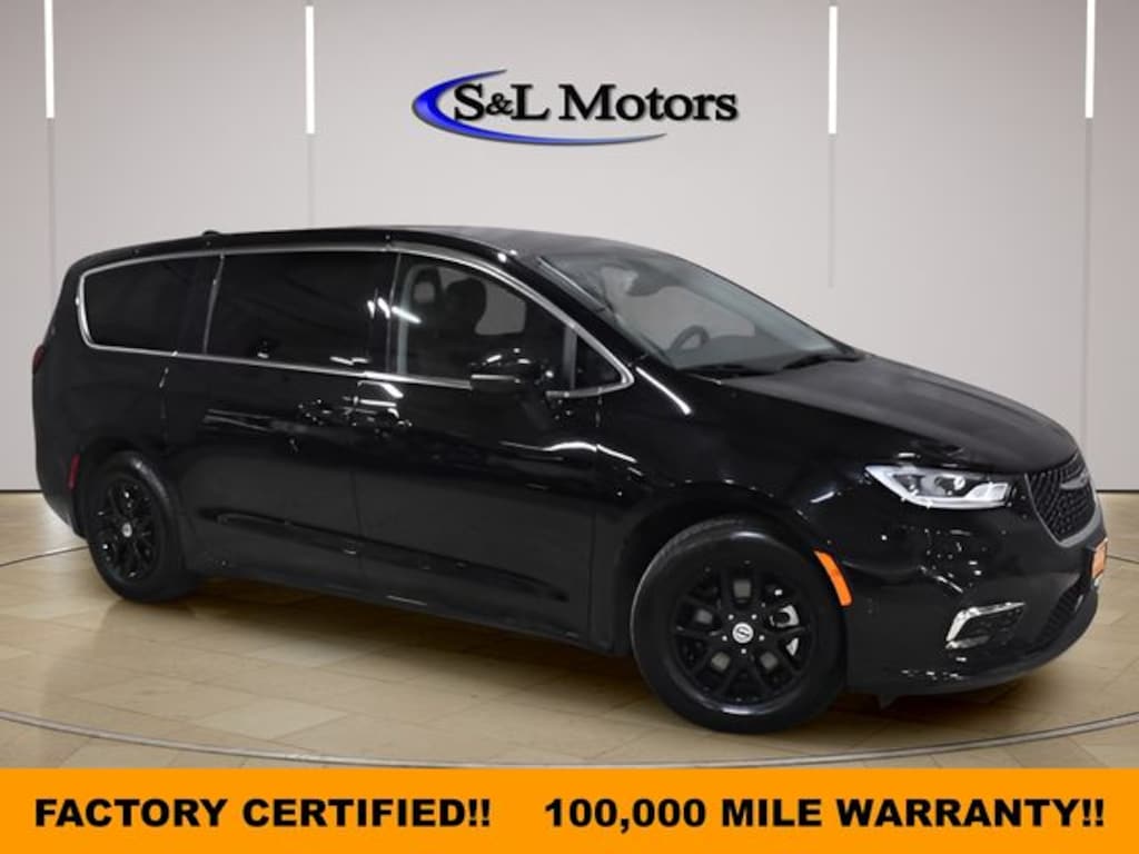 Certified 2024 Chrysler Pacifica Touring L Minivan/Van