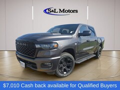 2026 Ram 1500 EXPRESS CREW CAB 4X4 5'7 BOX Pickup