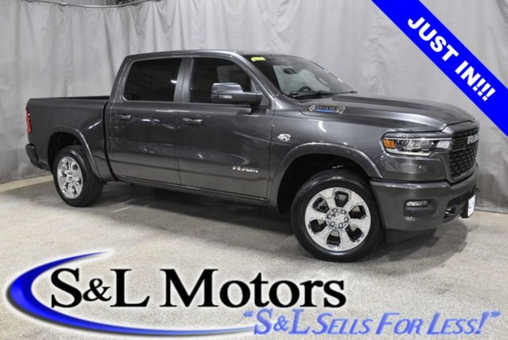 New 2026 Ram 1500 BIG HORN CREW CAB 4X4 5'7 BOX Pickup