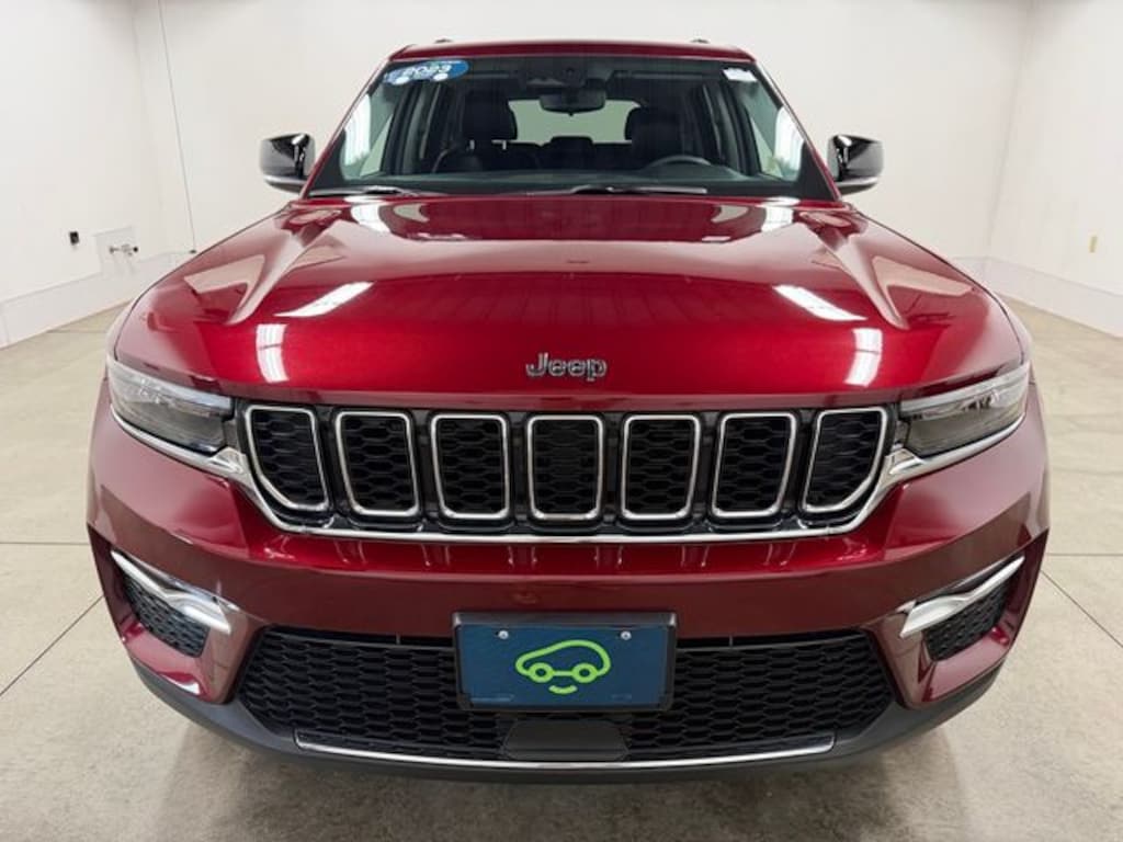 Used 2023 Jeep Grand Cherokee Limited SUV