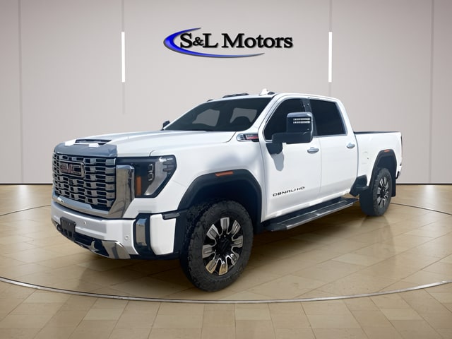 2025 GMC Sierra Denali 4WD Crew Cab Standard Box's photo