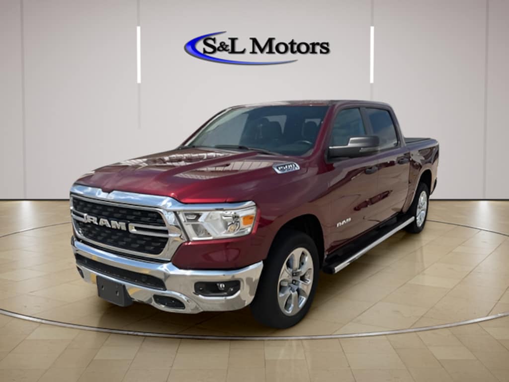 Certified 2024 Ram 1500 Big Horn/Lone Star Crew Cab