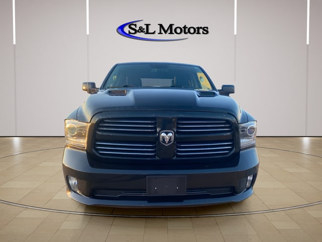 2016 RAM 1500 Sport 4x4 Crew Cab 5'7's photo
