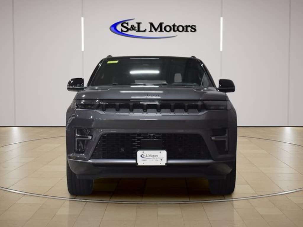 New 2026 Jeep Grand Wagoneer L SUMMIT RESERVE 4X4 Sport Utility