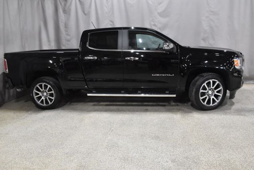 Used 2022 GMC Canyon Denali Crew Cab