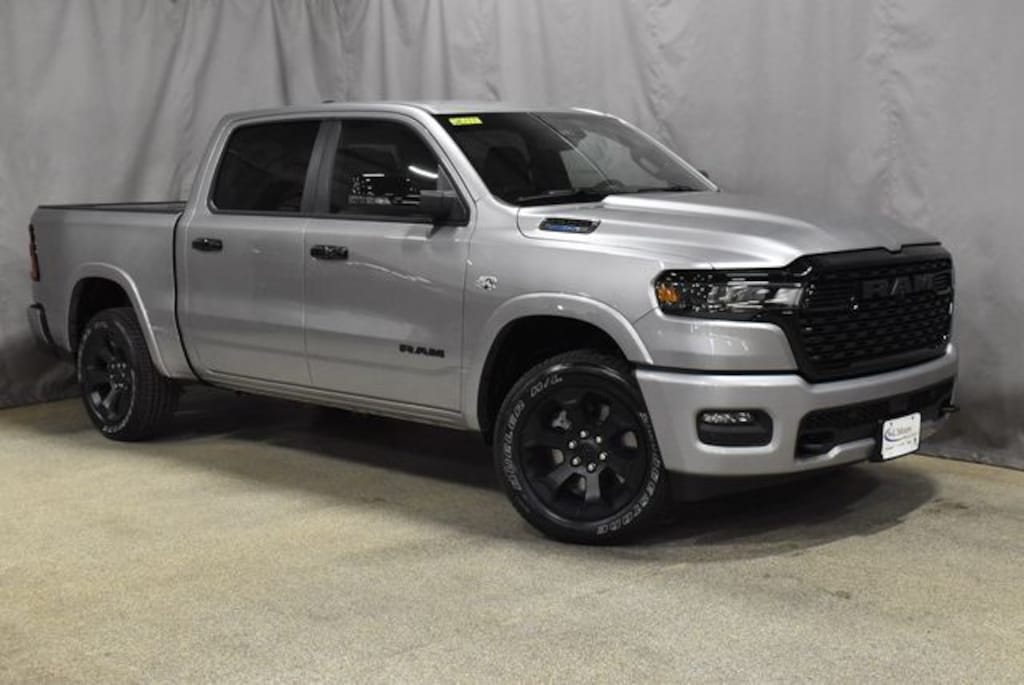 New 2026 Ram 1500 BIG HORN CREW CAB 4X4 5'7 BOX Pickup