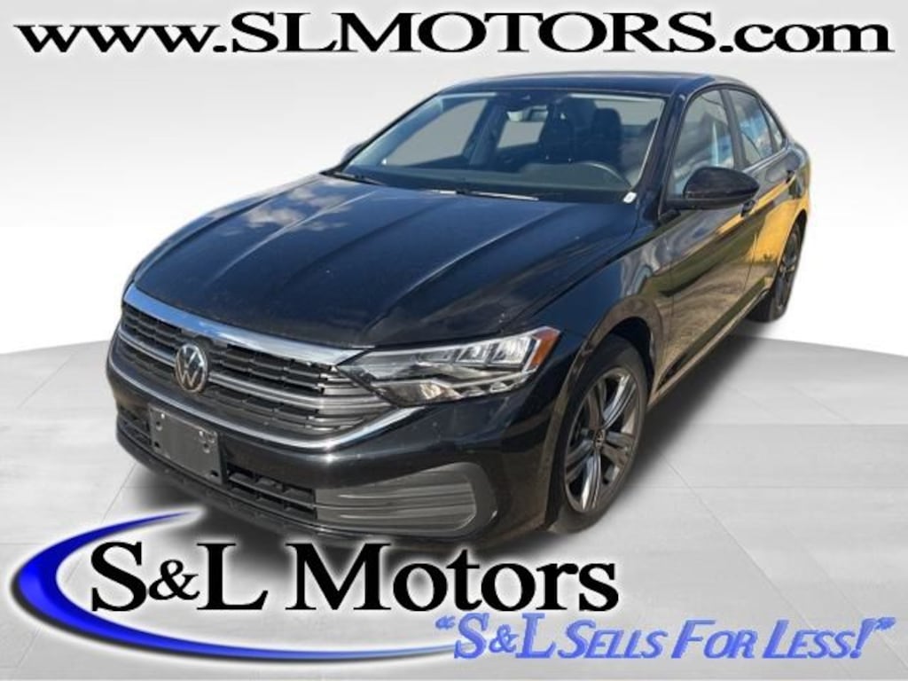 Used 2024 Volkswagen Jetta 1.5T SE Sedan