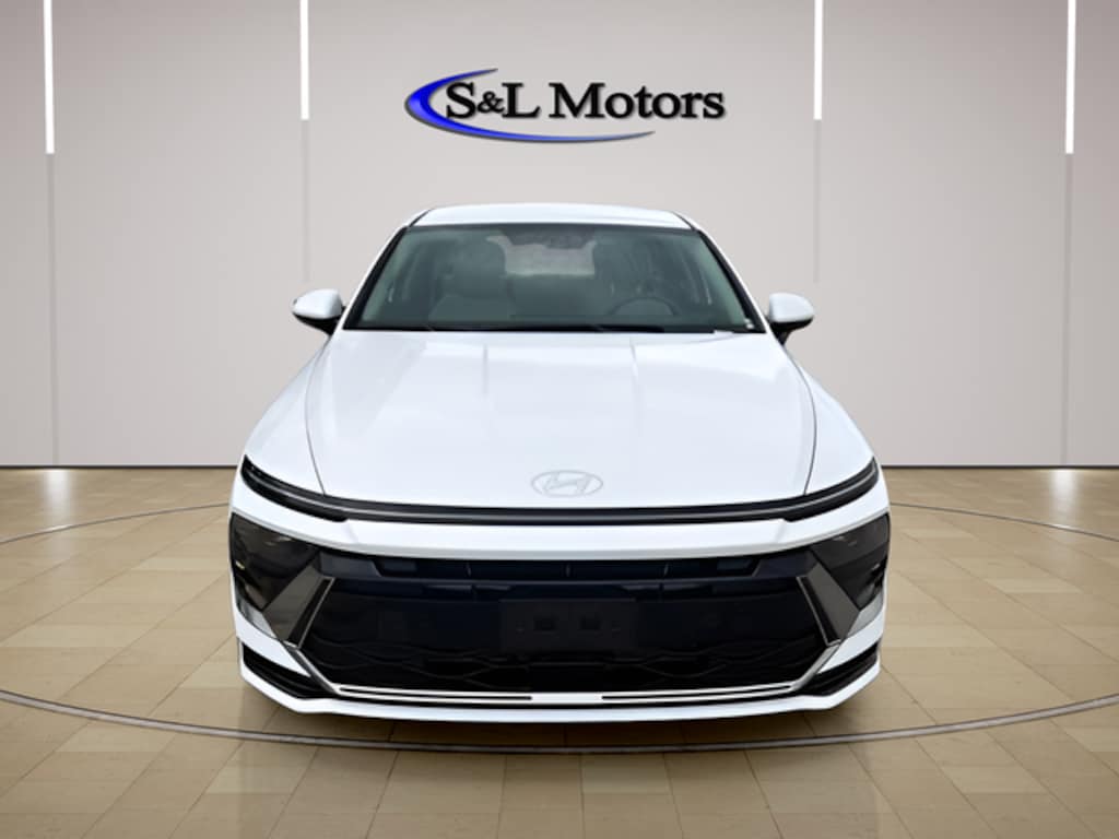 Used 2025 Hyundai Sonata SEL Sedan