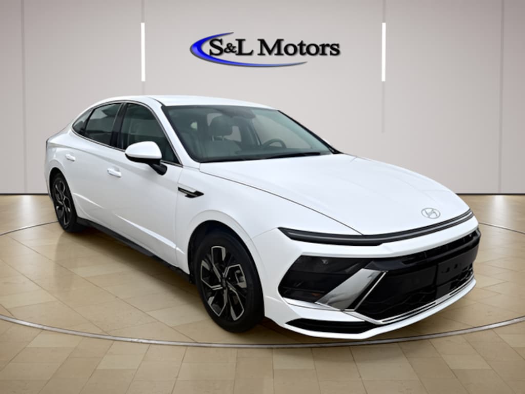 Used 2025 Hyundai Sonata SEL Sedan