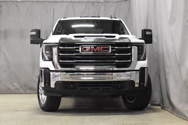 2024 Gmc Sierra HD SLE photo 3