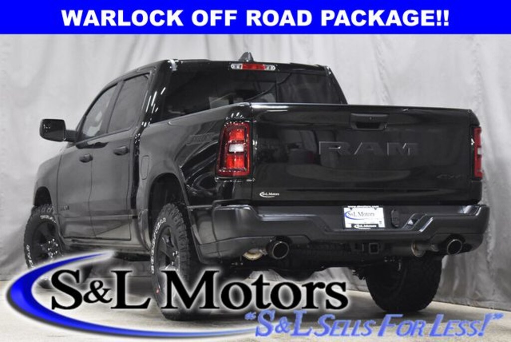 New 2026 Ram 1500 WARLOCK CREW CAB 4X4 5'7 BOX Pickup
