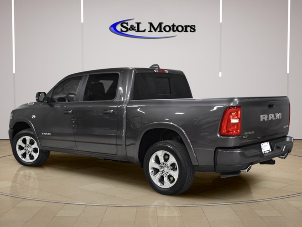 New 2026 Ram 1500 BIG HORN CREW CAB 4X4 5'7 BOX Pickup