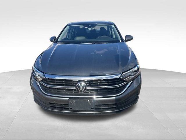 Used 2024 Volkswagen Jetta SE with VIN 3VWEM7BU7RM094887 for sale in Pulaski, WI