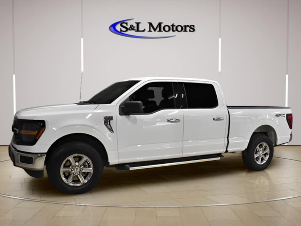 Used 2025 Ford F-150 XLT SuperCrew