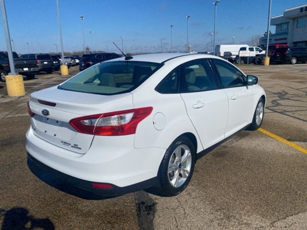Used 2014 Ford Focus SE Sedan
