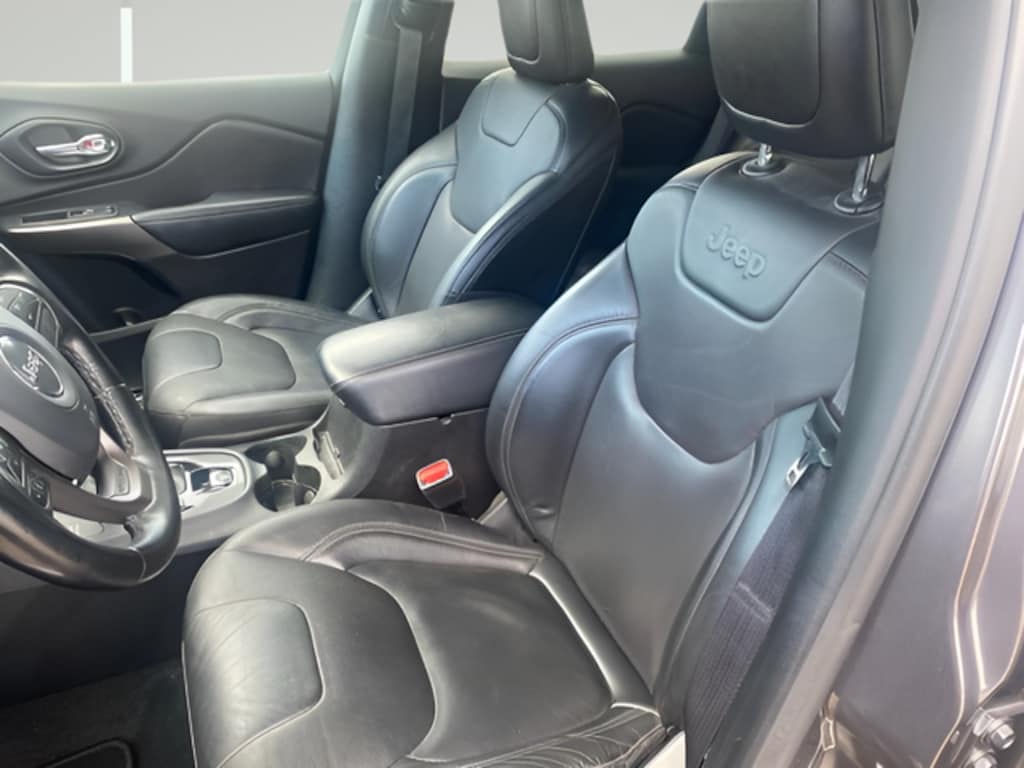 Used 2020 Jeep Cherokee Limited SUV