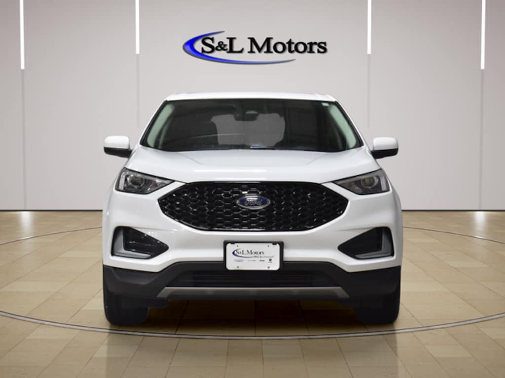 Used 2024 Ford Edge SEL SUV