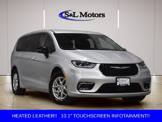 2024 Chrysler Pacifica