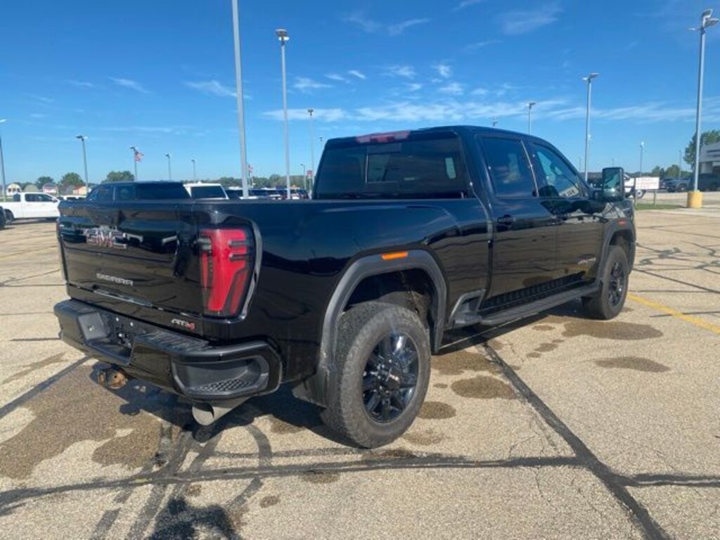 Used 2024 GMC Sierra 2500HD AT4 Crew Cab