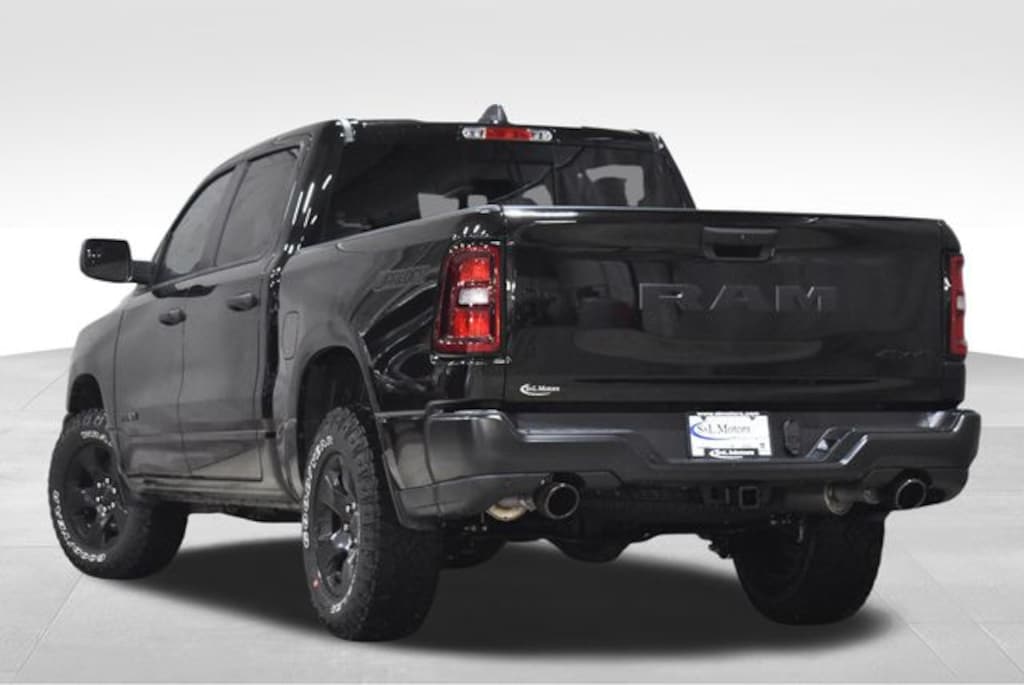 New 2026 Ram 1500 WARLOCK CREW CAB 4X4 5'7 BOX Pickup