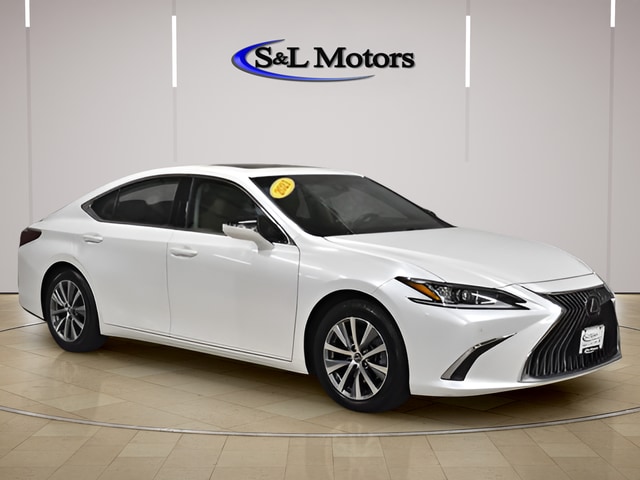 2021 Lexus ES 350 350's photo
