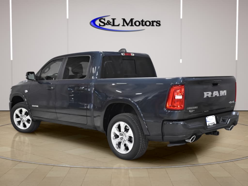New 2026 Ram 1500 BIG HORN CREW CAB 4X4 5'7 BOX Pickup
