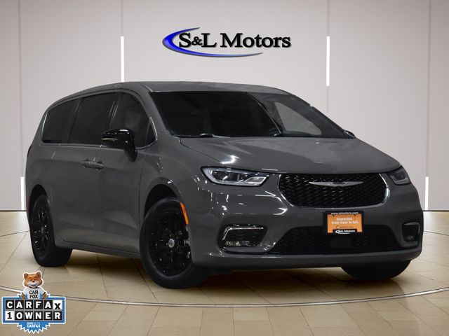 2025 Chrysler Pacifica