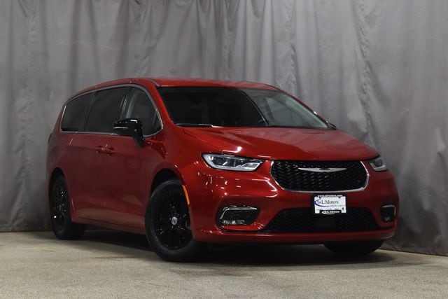 2024 Chrysler Pacifica