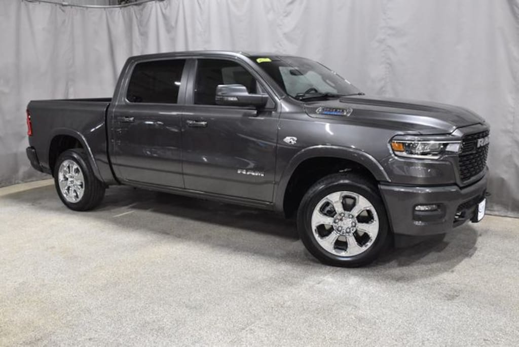 New 2026 Ram 1500 BIG HORN CREW CAB 4X4 5'7 BOX Pickup