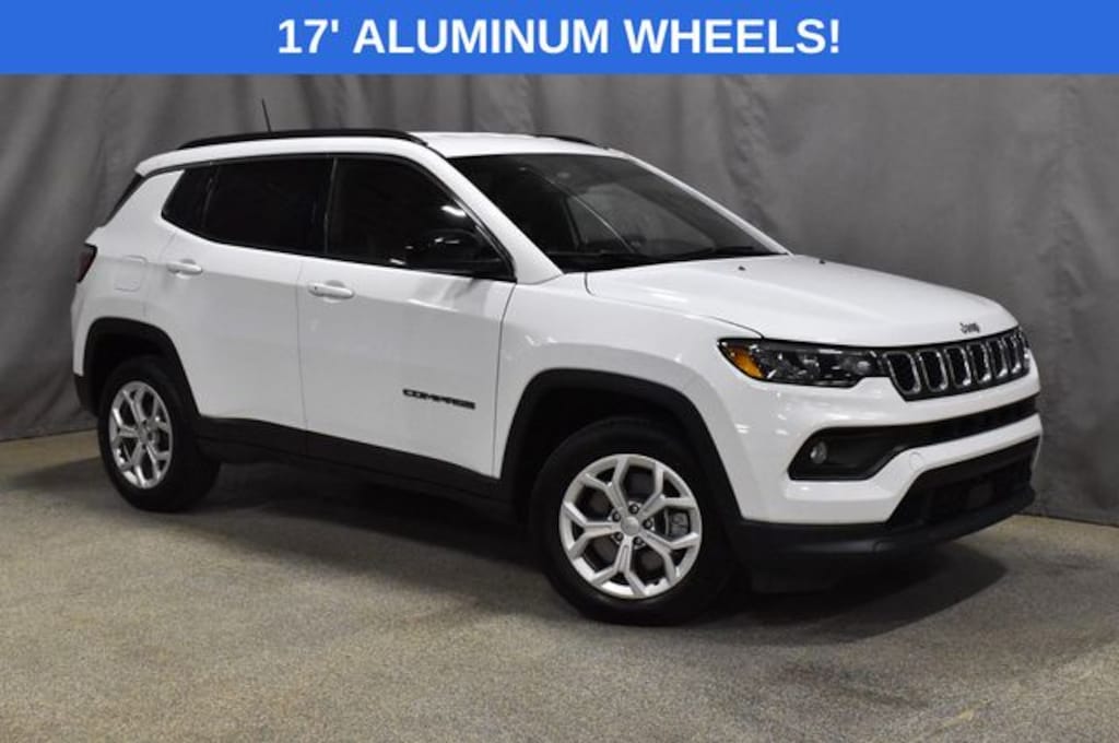 Used 2024 Jeep Compass Latitude SUV