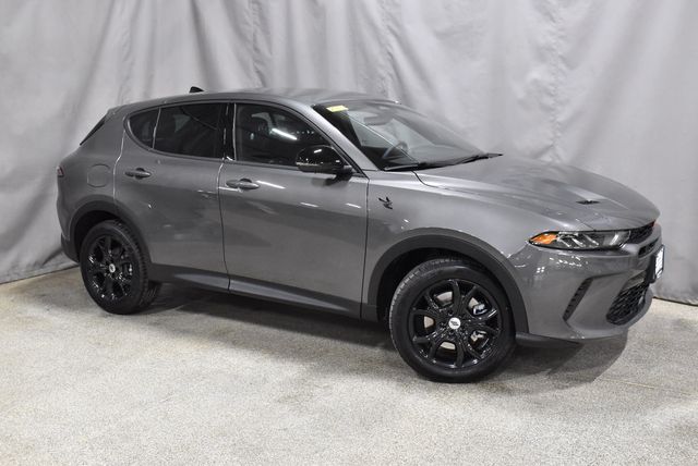 2025 Dodge Hornet GT photo 4